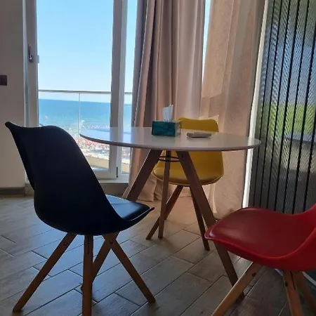 Hampton By Alz Năvodari