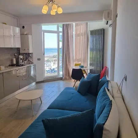 Διαμέρισμα Hampton By Alz *