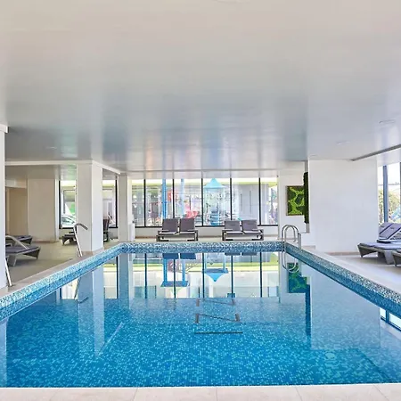 Διαμέρισμα Hampton By Alz *