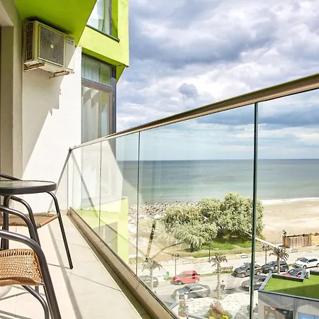 Διαμέρισμα Hampton By Alz