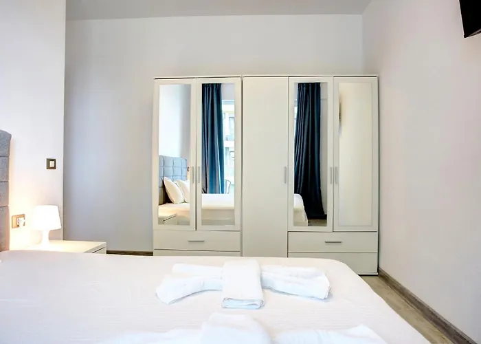 Apartment Hampton By Alz Navodari